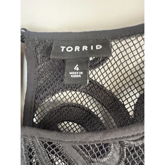 Torrid Mesh Embroidery Long Sleeve Top Plus Size 4 4X Witchy Grunge Whimsigoth - Picture 8 of 14